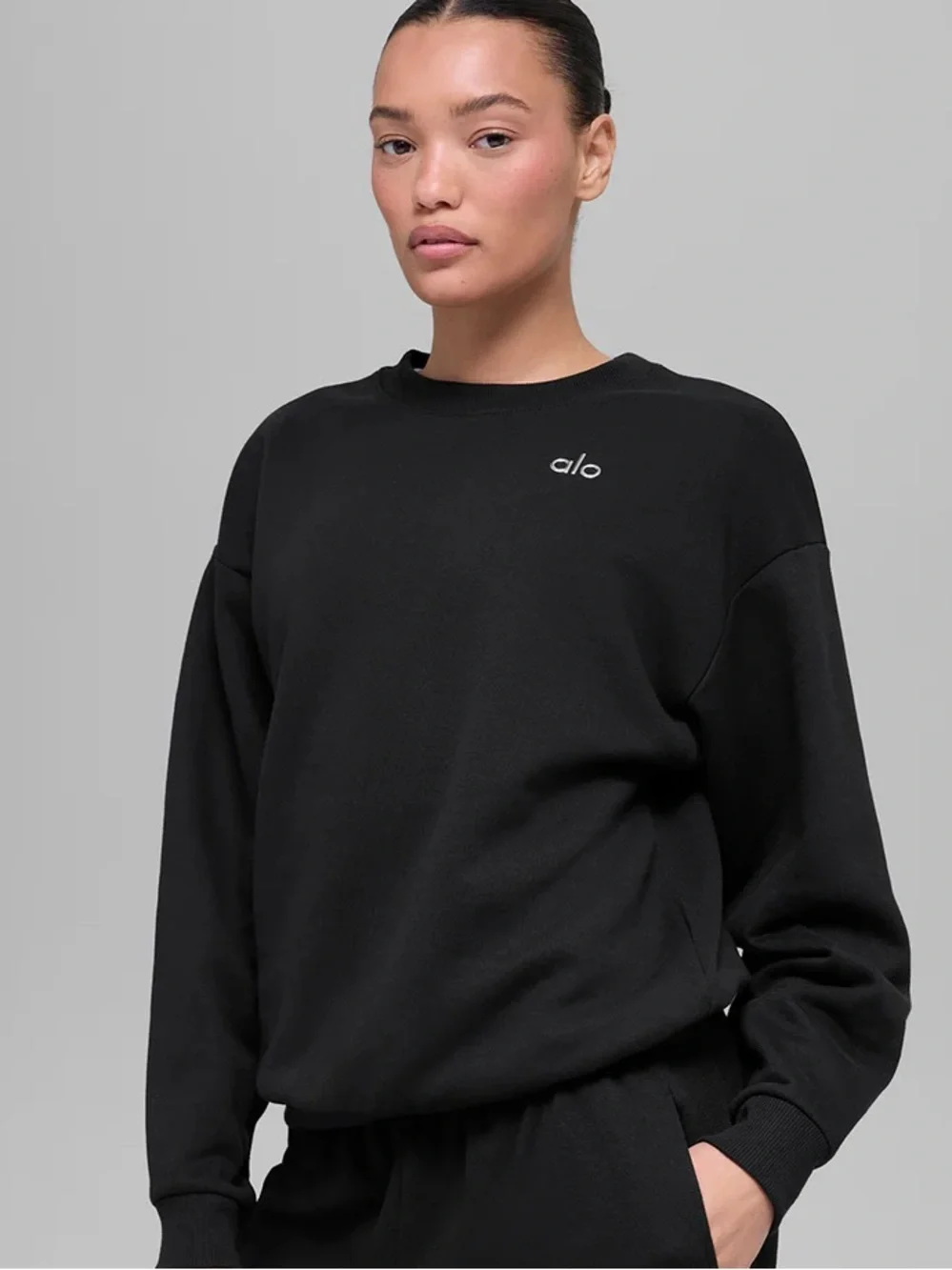 NWT ALO Accolade Crewneck Pullover Size Small